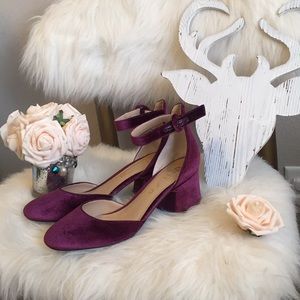 Purple velvet shoes